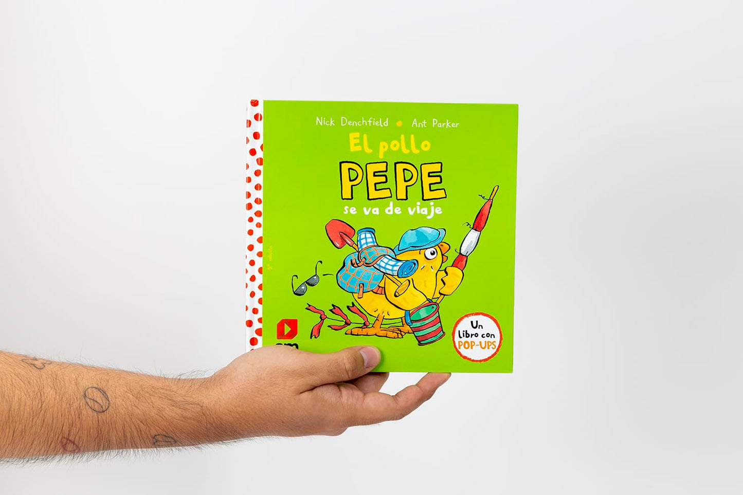 el pollo pepe se va de viaje (el pollo pepe y sus amigos)