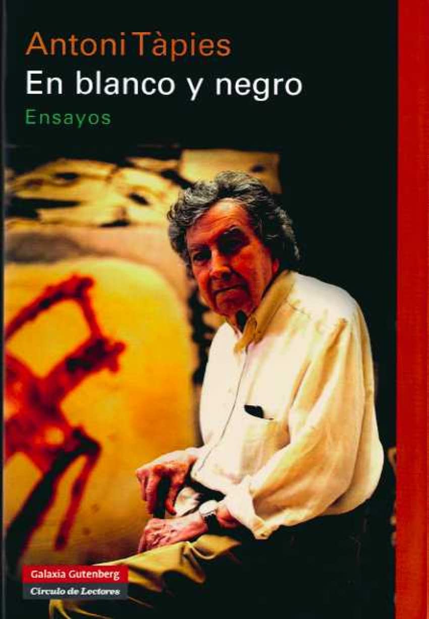 en blanco y negro: ensayos/ essays